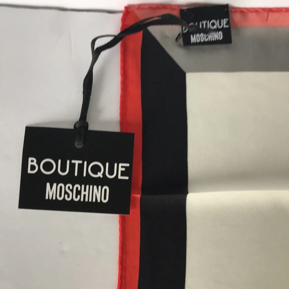 Boutique Moschino Cupcake Scarf 100% Silk Made in Italy NWT